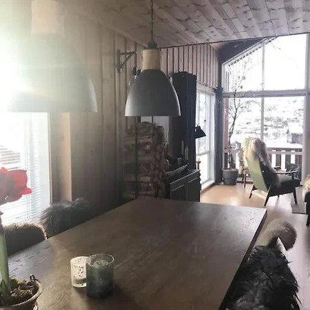 Flott Pa Naer Haukelifjell Skisenter Og Skiloyper * Vagslivatnet